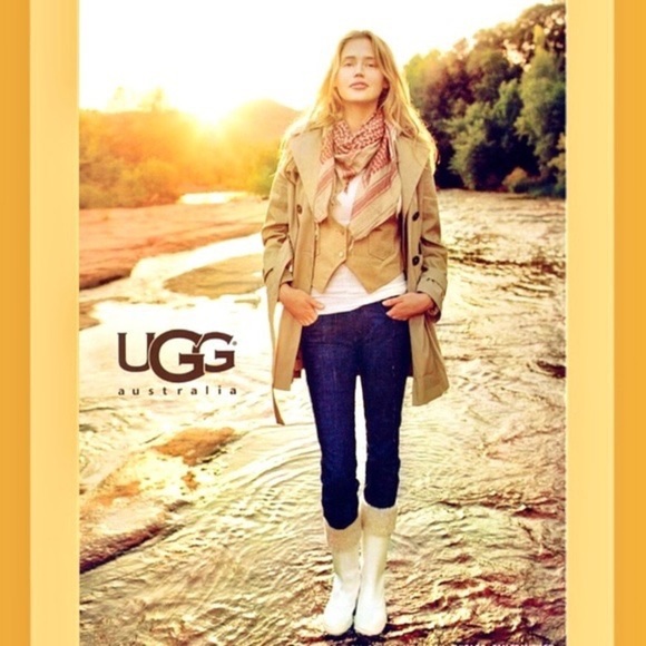 RARE UGG Mill Creek Rain Boot, Iridescence White, Size 6/EU 37 - Picture 1 of 10